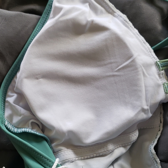 Cupshe Green One Piece Swimsuit with White Lace - Picture 5 of 7